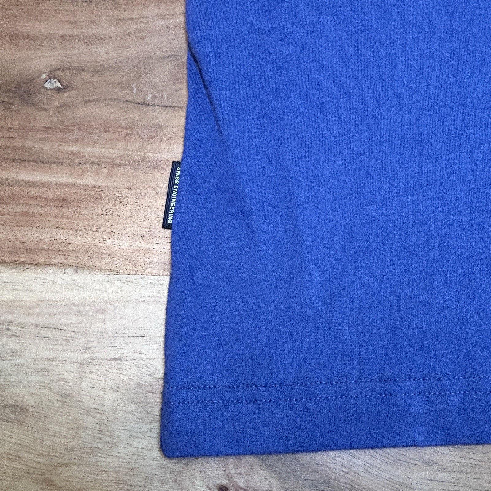 ON Cloud Men’s Club T-Shirt Crewneck Soft Organic Cotton Sz SMALL Blue Run Gym gallery