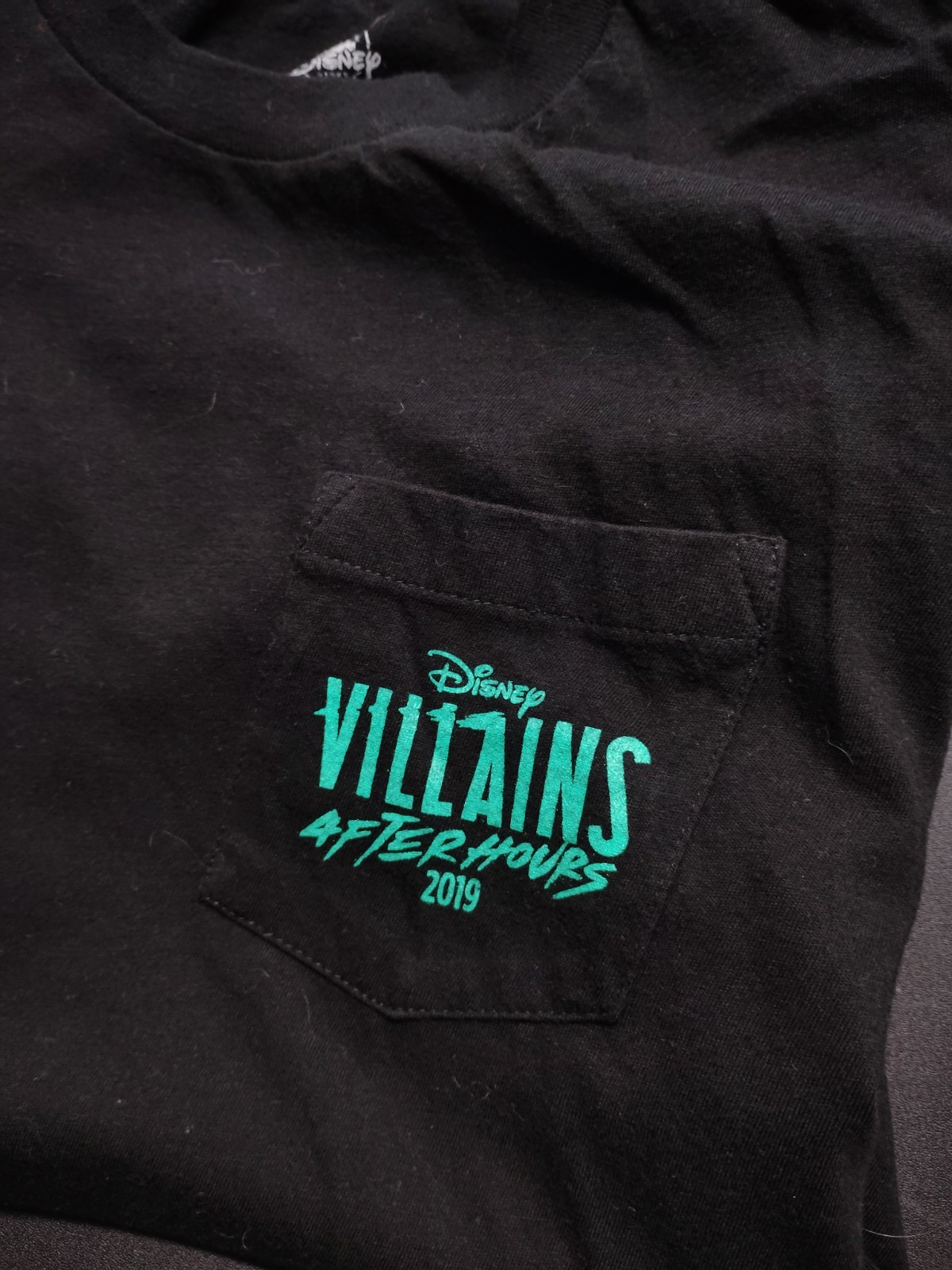 Disney Villains After Hours Pocket Tee Size Small Pre Owned A33 gallery