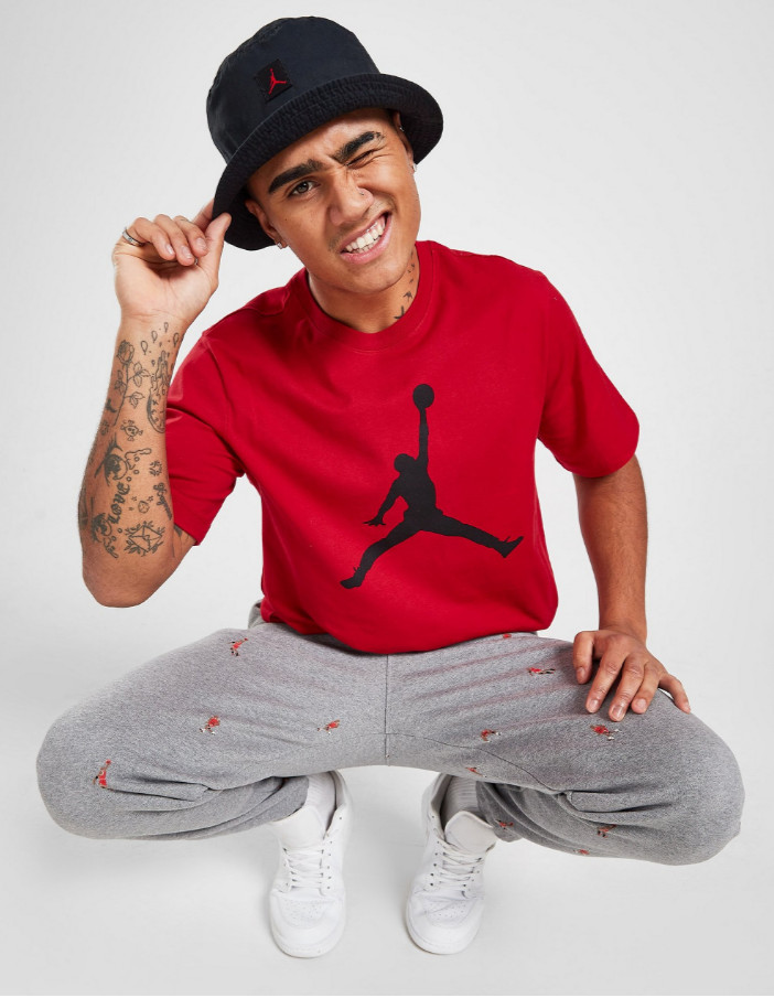 Nike Air Jordan Jumpman Logo Tee Mens T-Shirt Red Multi Size Casual Top gallery