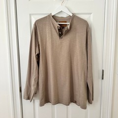 Venado Men’s Long Sleeve Flex Cotton Henley in Light Brown Size LT