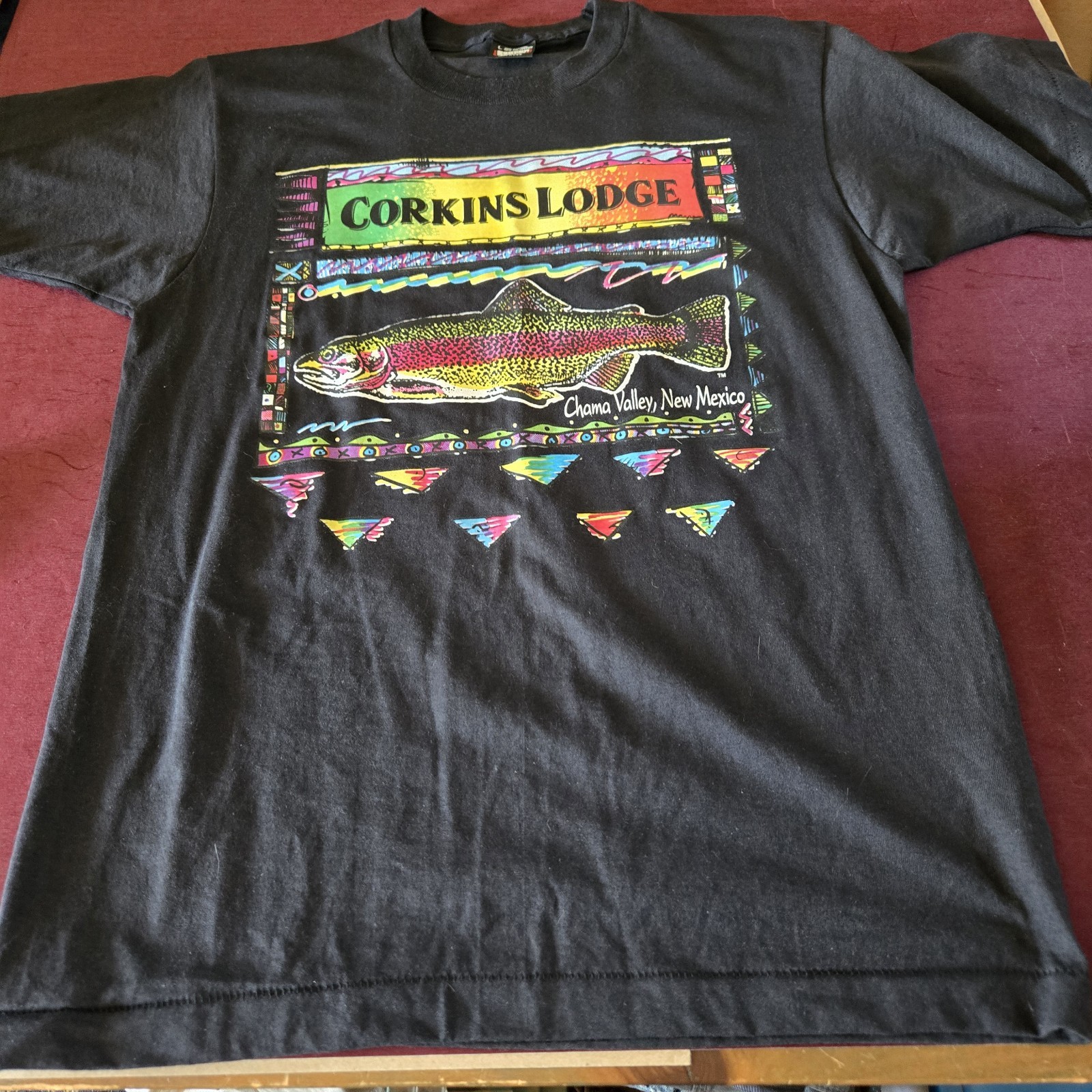 Vintage Trout Fly Fishing Rainbow Fish Angler Tee Corkins Lodge, Chama NM L gallery