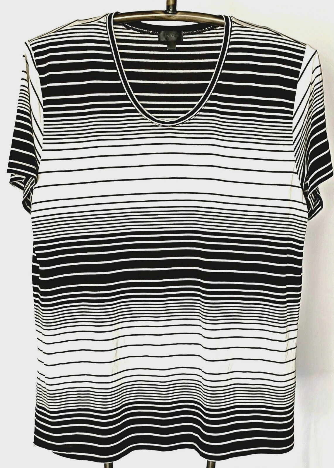 EN NOIR Black & White Varied Stripe Short Sleeve T-Shirt Size L gallery