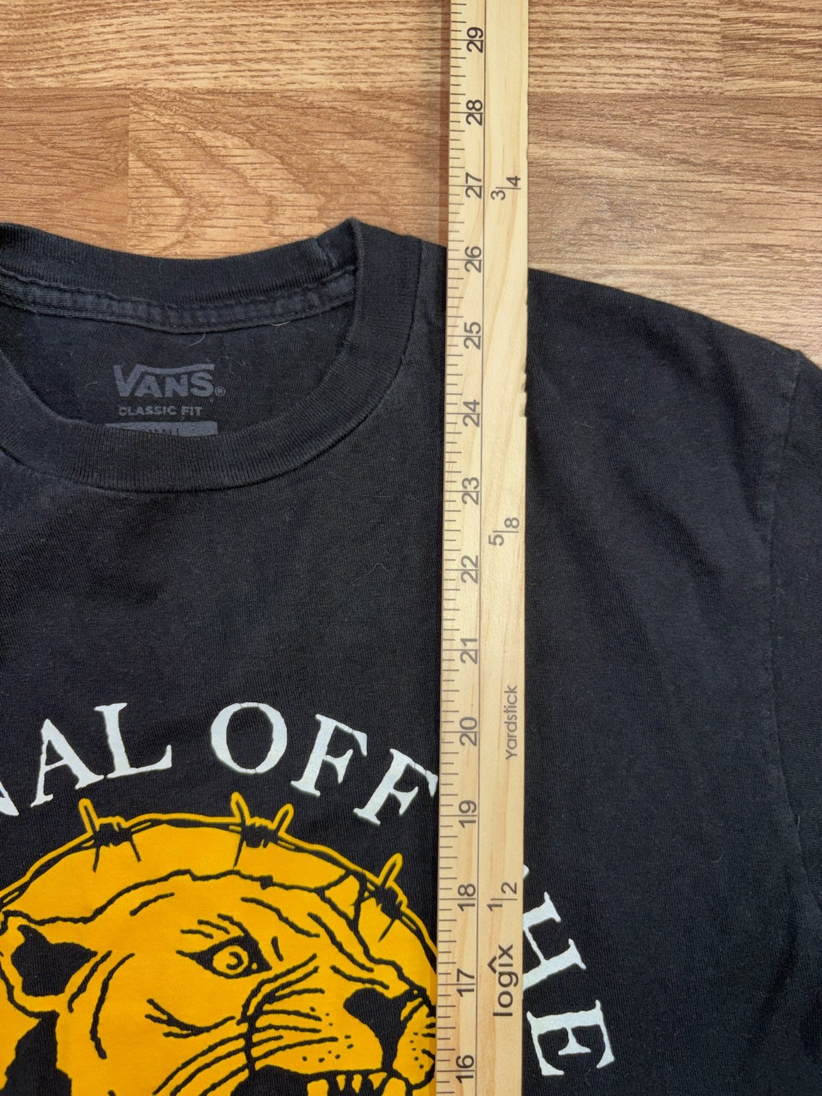 Vans Graphic T Shirt Small Black Logo Streetwear Skate gallery