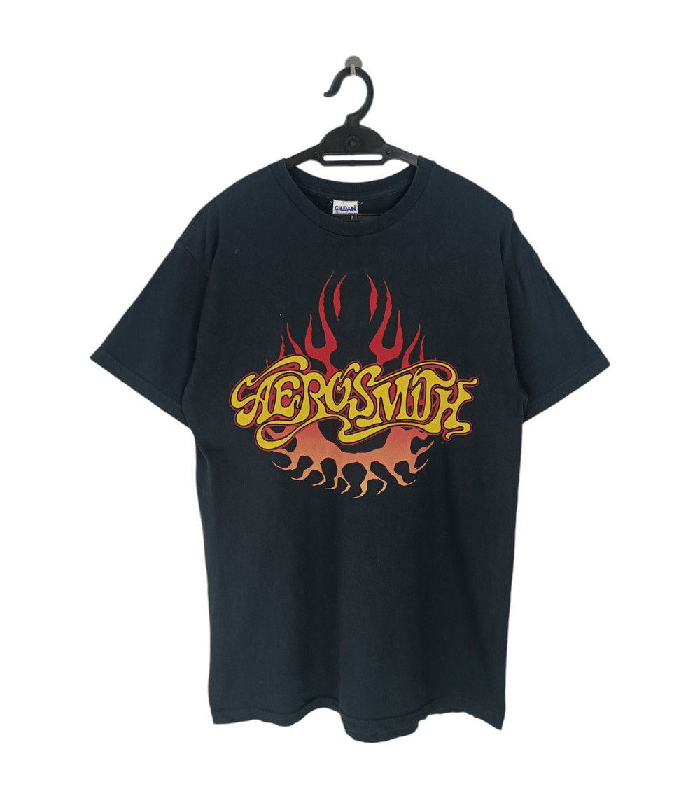 Vintage Aerosmith Flaming Logo Retro Style Black Unisex Tshirt Reprint KH11501 gallery