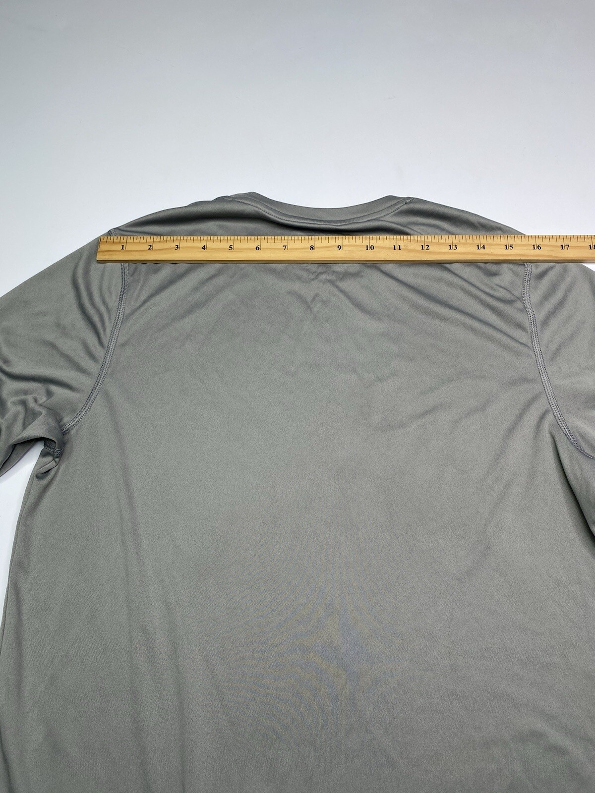 Speedo Mens Gray Muscle Short Sleeve Athletic Top T-Shirt Sz M gallery