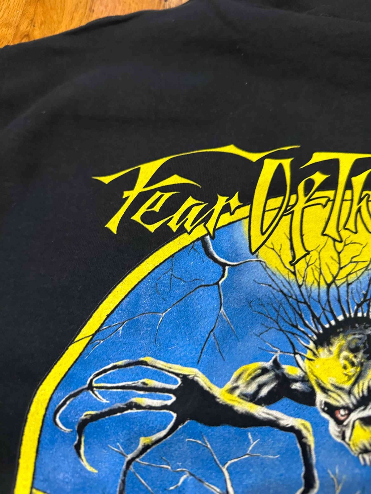Iron Maiden Fear of the Dark Live 1993 Black T-Shirt Size S to 2XL gallery