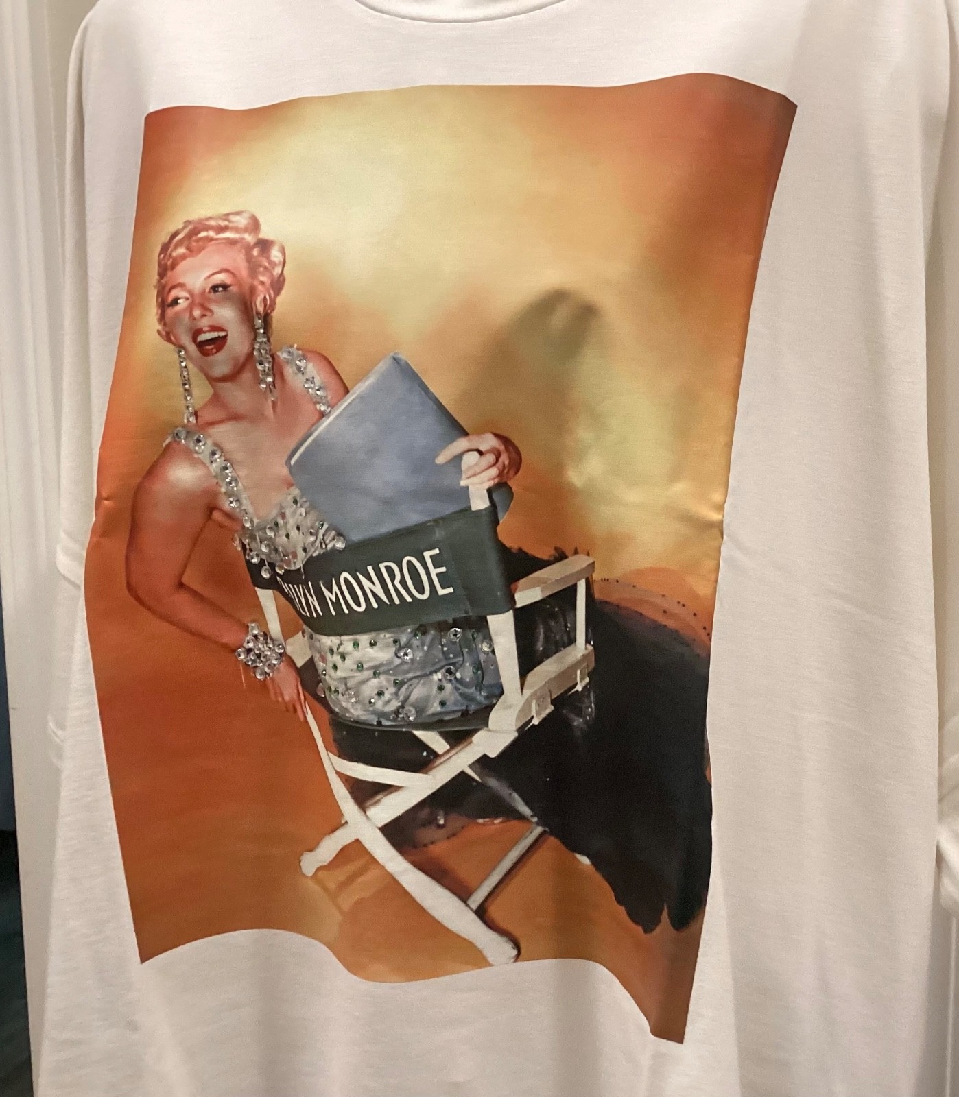Women’s L/XL Marilyn Monroe Bedazzled Crystals Comfort T-shirt gallery