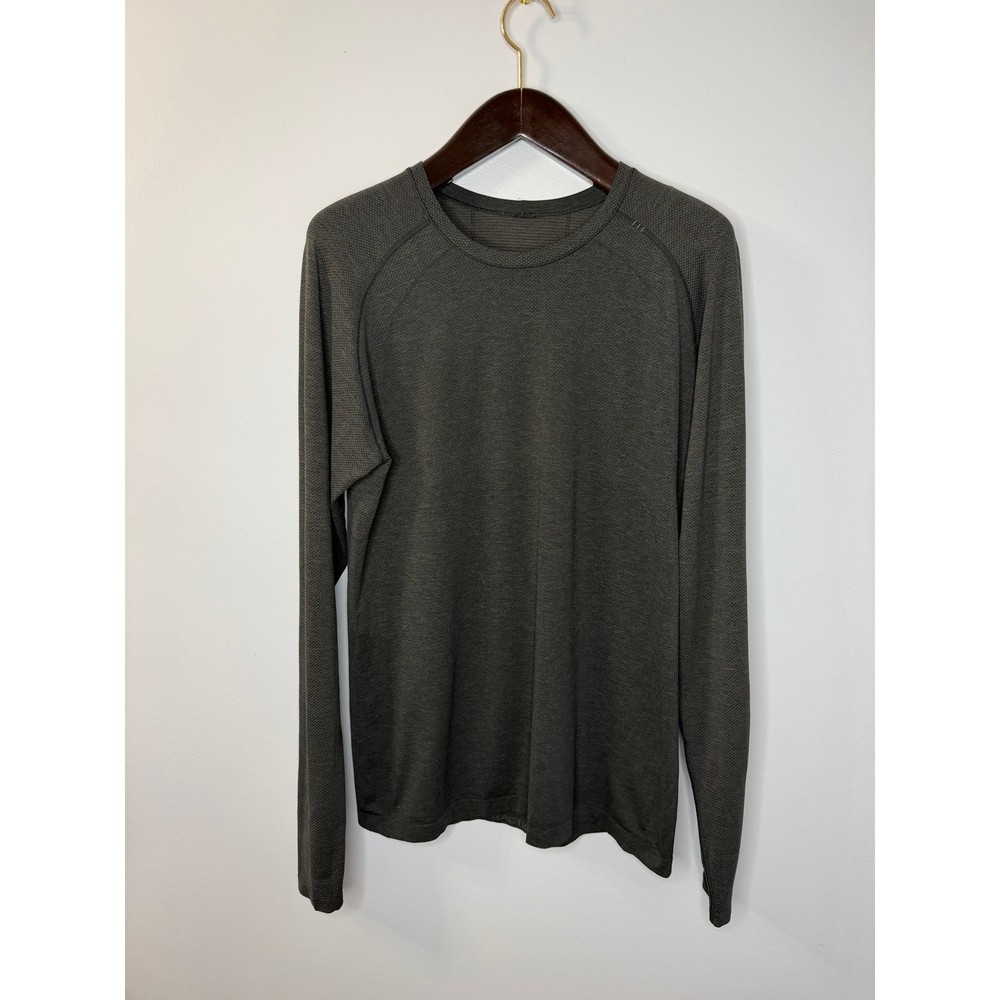 Lululemon Men's Metal Vent Tech Long Sleeve Graphite grey/black Sz XL