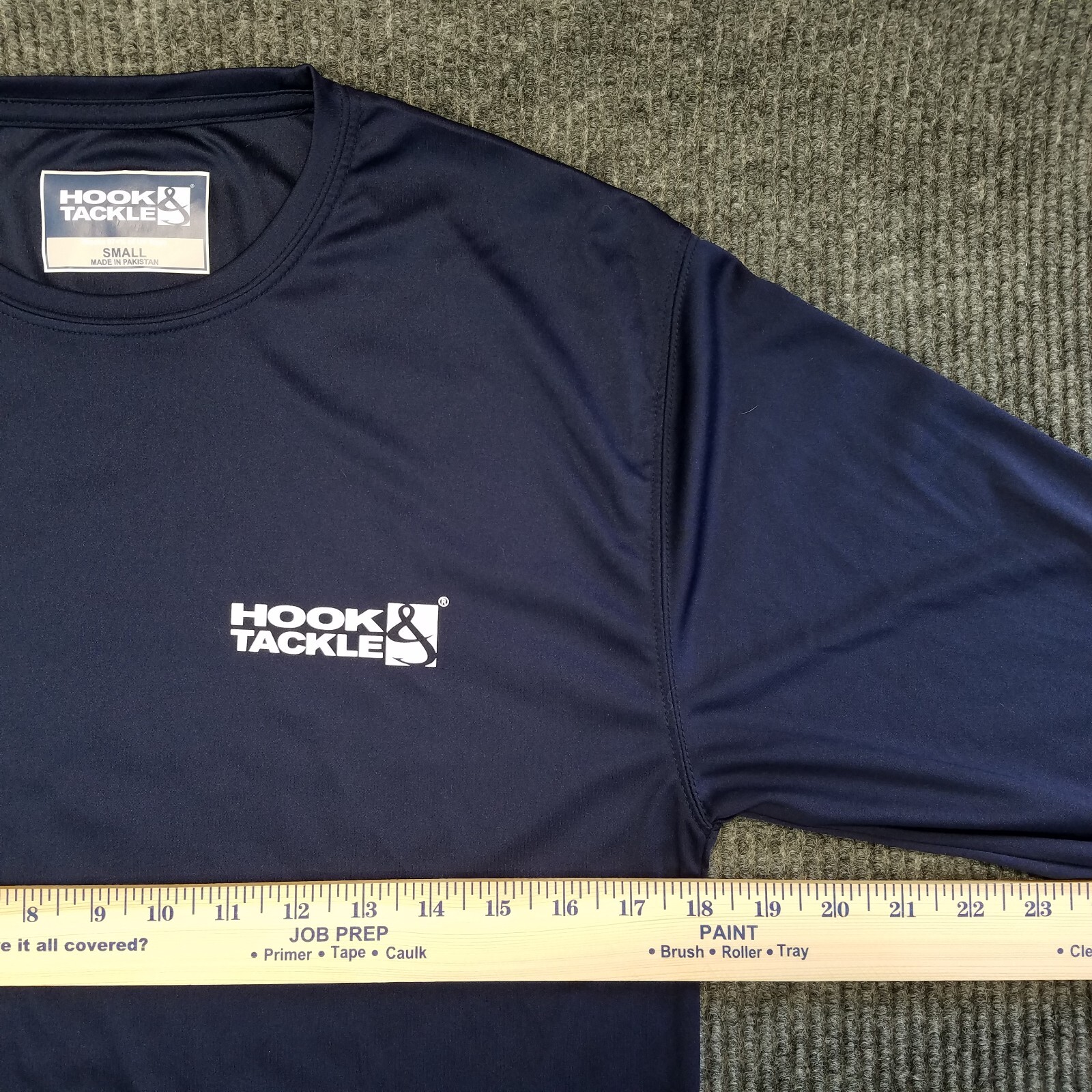 Hook & Tackle Shirt Mens Small Blue Long Sleeve Crew Neck Back & Arm Hit Fishing gallery