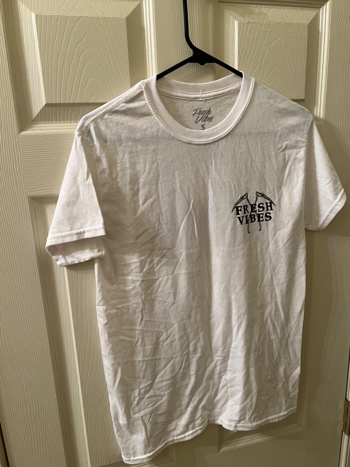 NEW FRESH VIBES WHITE SMALL T-Shirt GOOD FRIENDS BAD HABITS COOL! GRIM REAPERS gallery