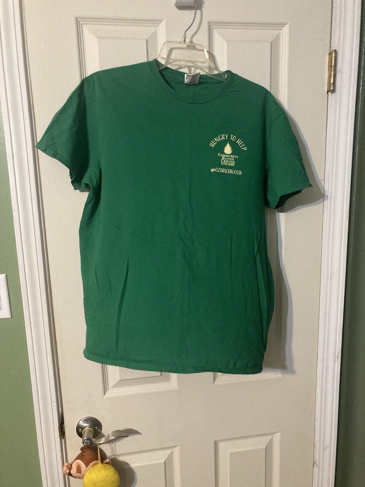 Delta soft 100% cotton tee shirt size large donut forget blood drive green