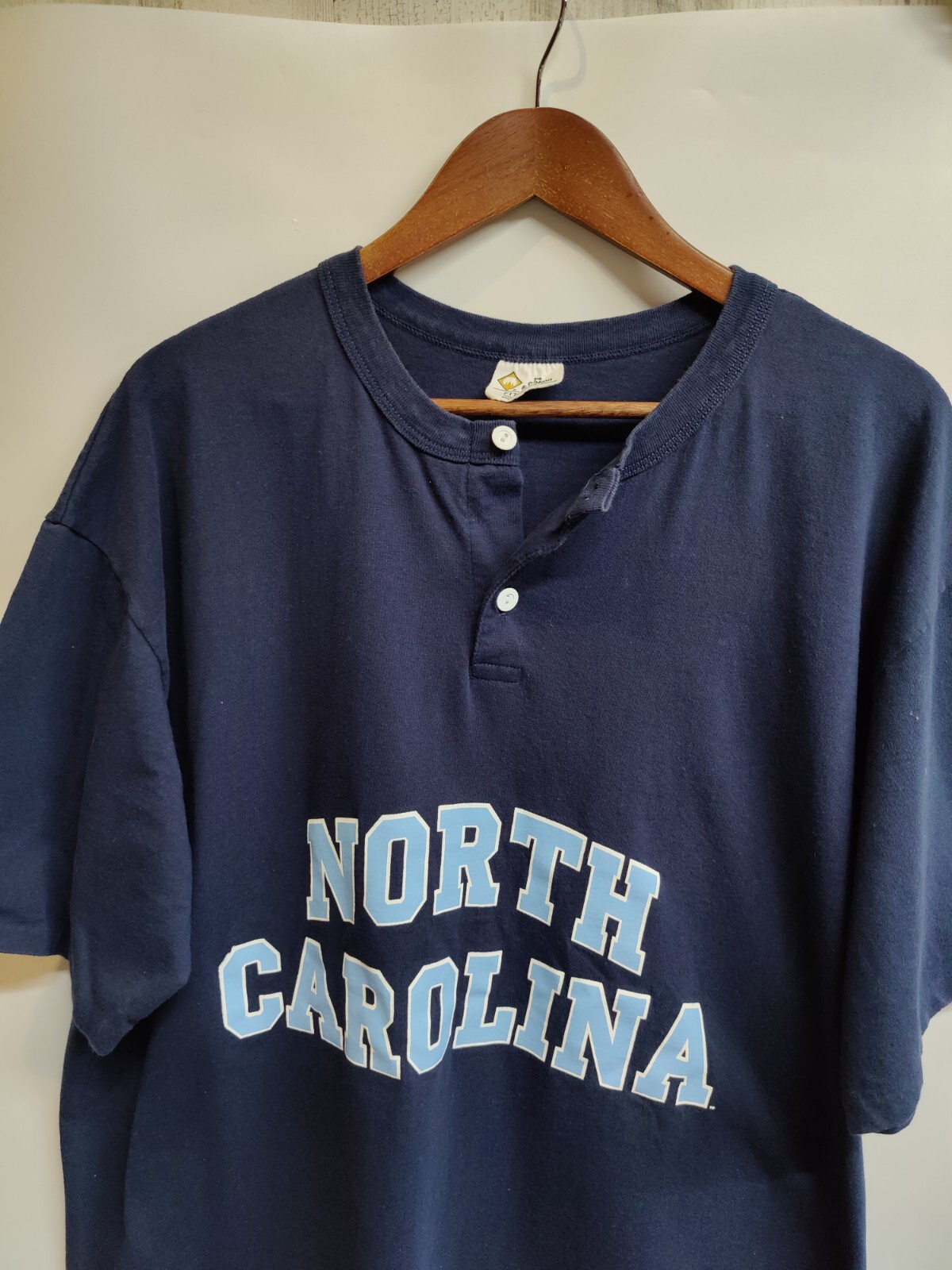 VTG Cotton Exchange Carolina Tar Heels Henley T-Shirt Men's 2XL Long Length gallery