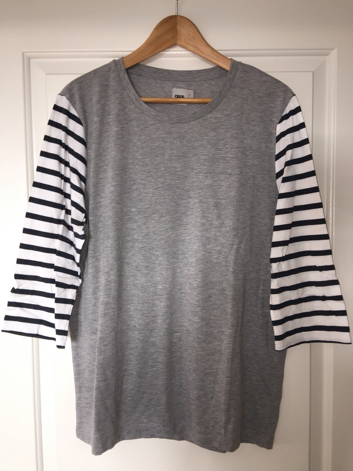 Mens Asos 3/4 Length Sleeve T-Shirt in Heather Grey. Striped Sleeves. Size Large gallery