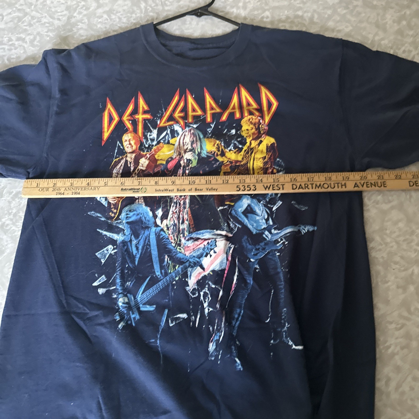Def Leppard Mens 2016 North American Tour NO SIZE TAG Sz M? See Measurements gallery