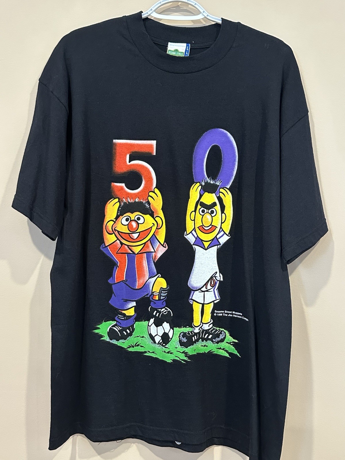 Vintage 90’s Sesame Street x Barcelona Real Madrid 5-0 El Classico Tee Size L gallery
