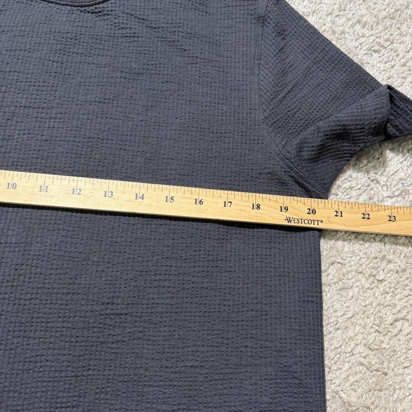 Common People Textured Waffle Shirt Mens Large Black Short Sleeve Tshirt Minimal gallery