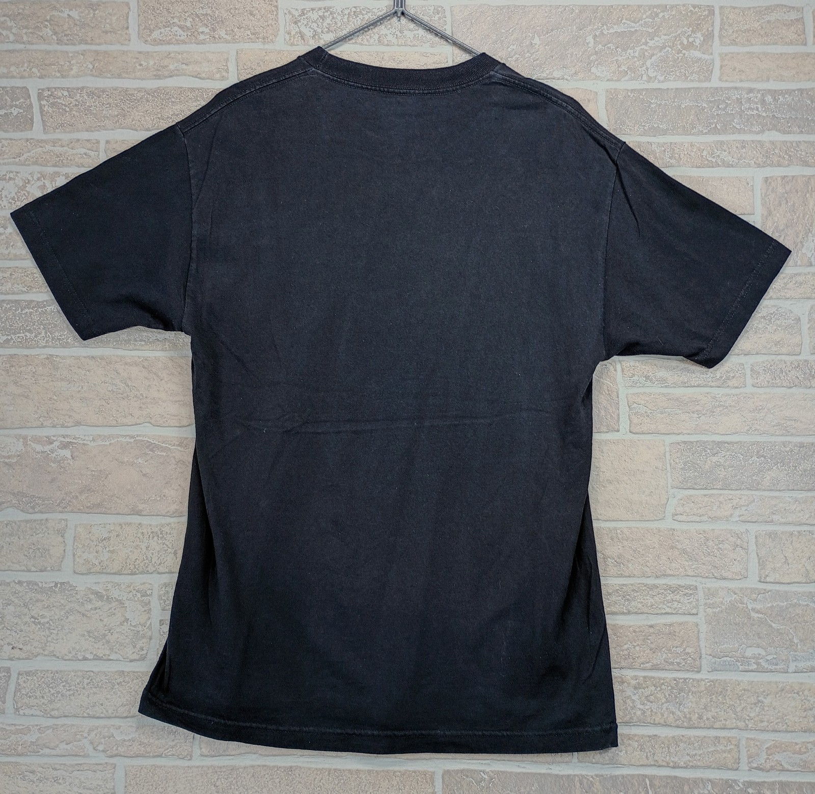 Black Scale T-Shirt Large Mens Black Triangle Logo Graphic Streetwear gallery
