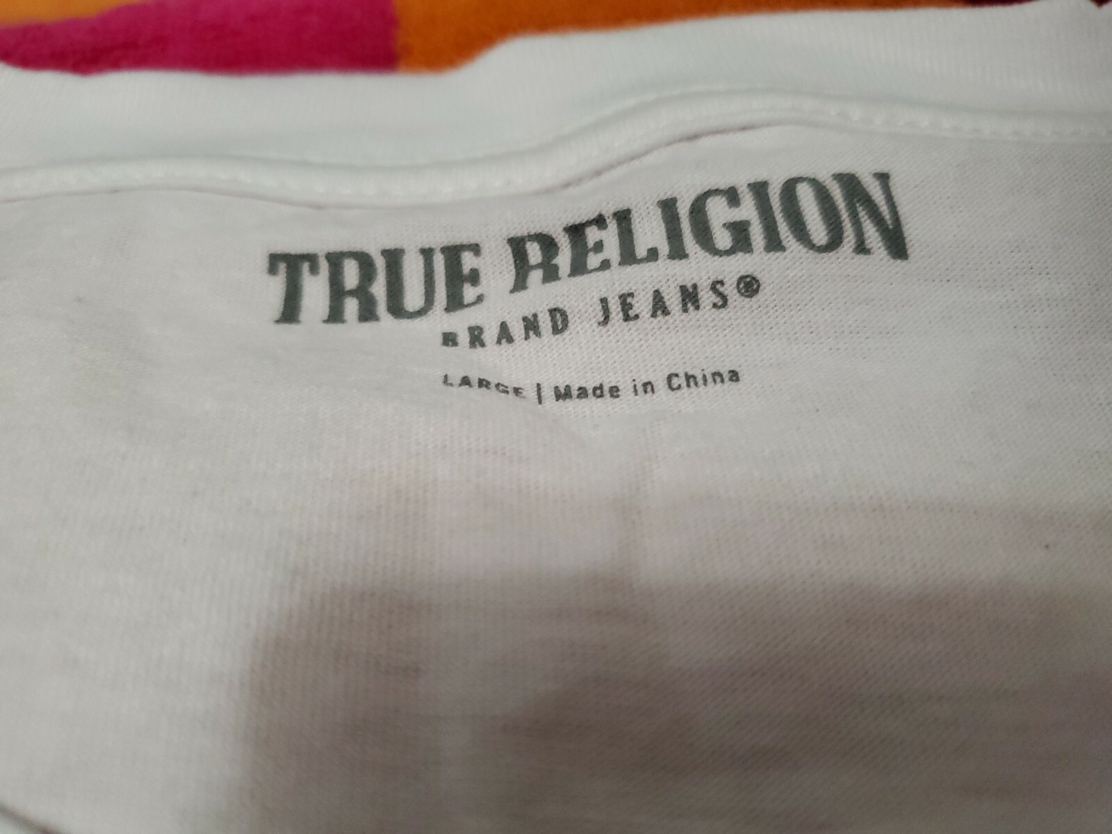 NEW True Religion White Rainbow/Pride Color Horseshoe Logo Tshirt SZ Large gallery