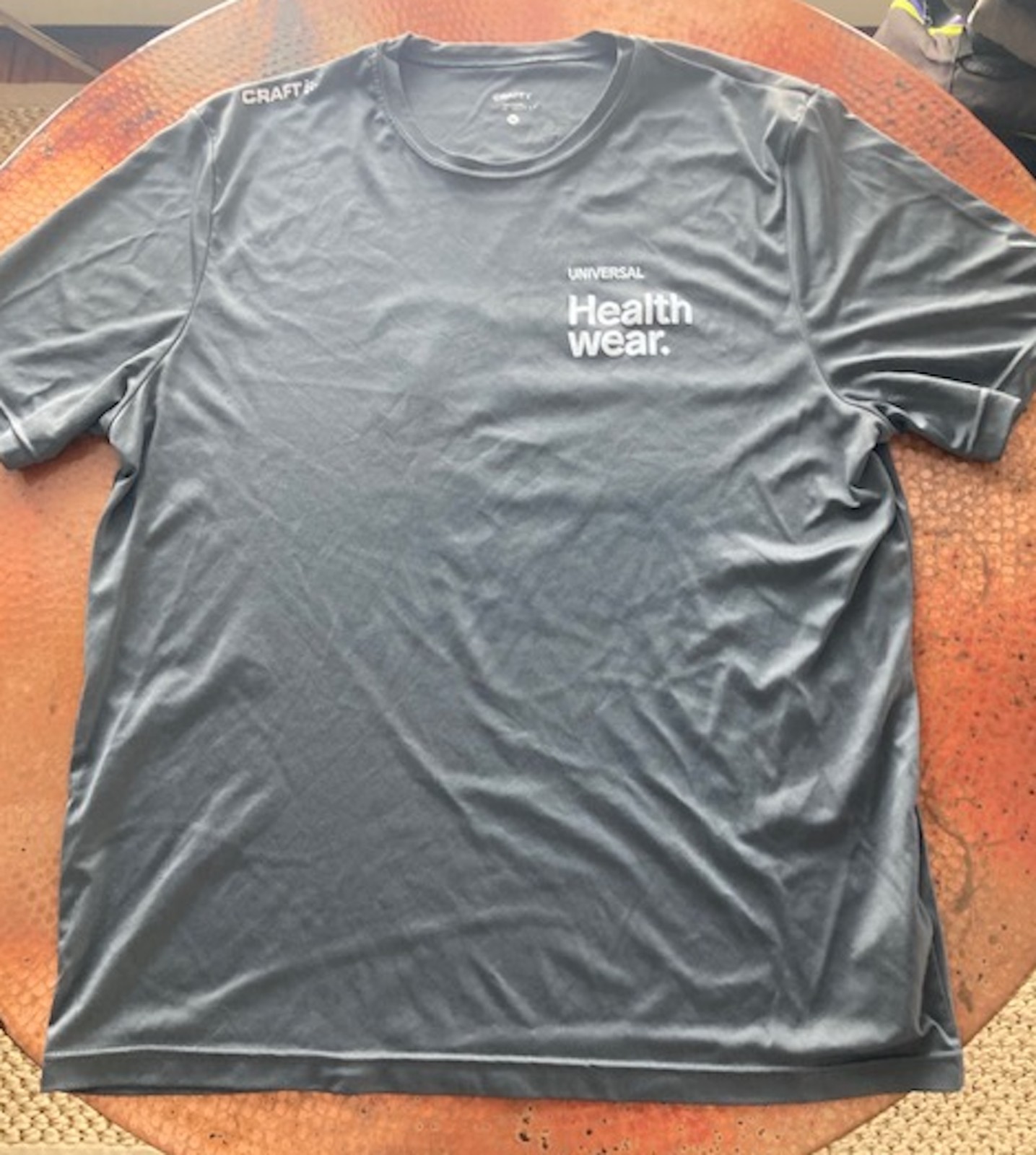 Craft (Swedish Brand) )Universal HealthWear T-Shirt Men’s XL Gray Multi-Sport