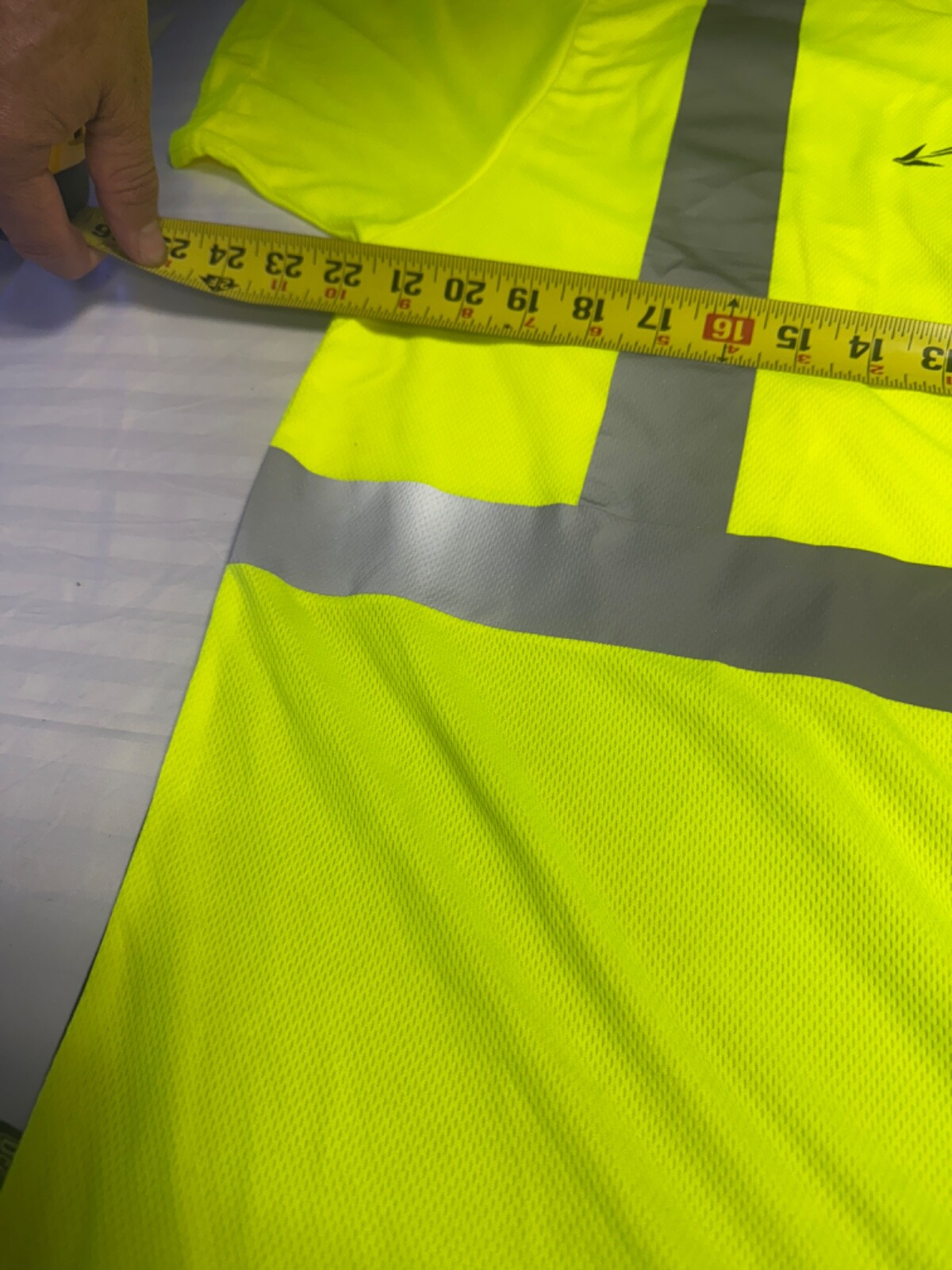 CLASS 2 HIGH VISIBILITY REFLECTIVE TYPE R ROAD WORK CONSTRUCTION SAFETY T-SHIRT gallery