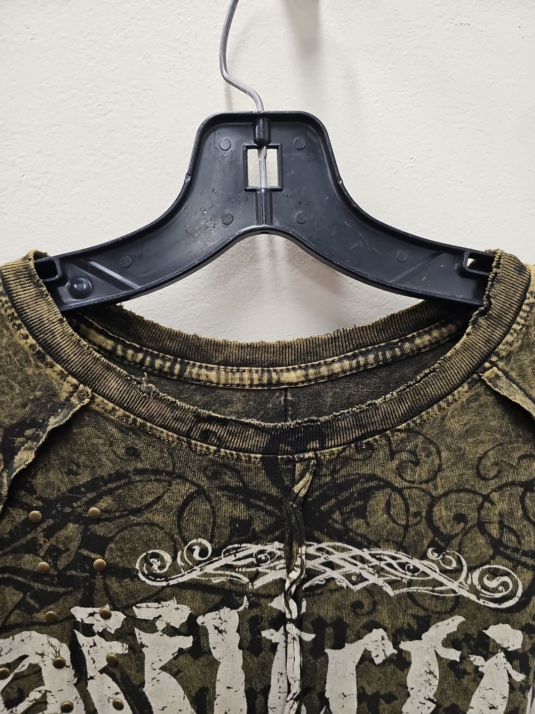 Affliction Dead Or Alive Shirt Men's Large Copper Crewneck Beaded Rockabilly gallery