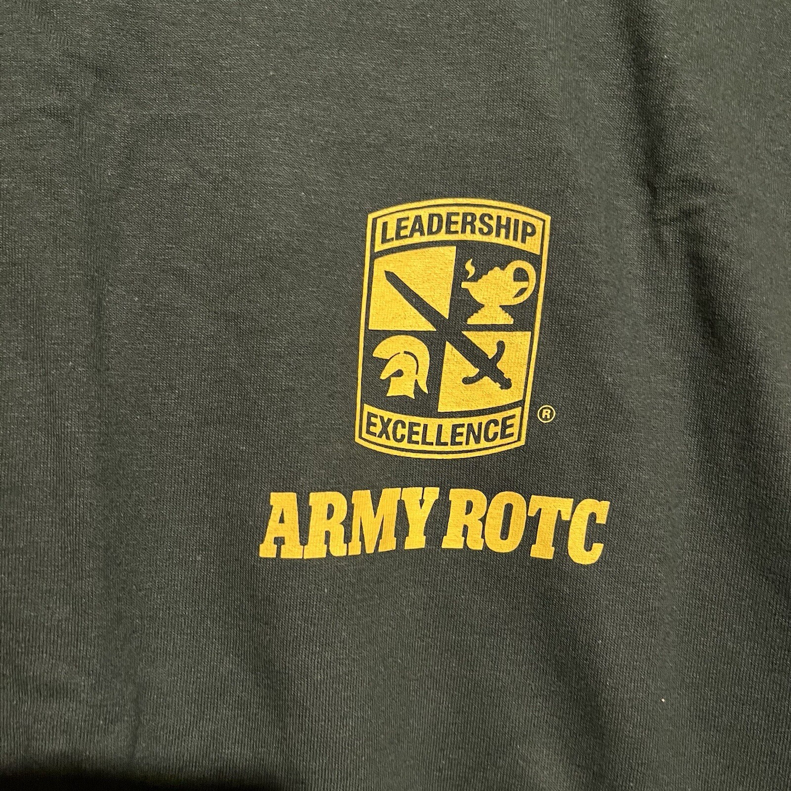 Army ROTC Men Leadership Excellence Crest Logo Dark Green T-Shirt Size XL NEW gallery