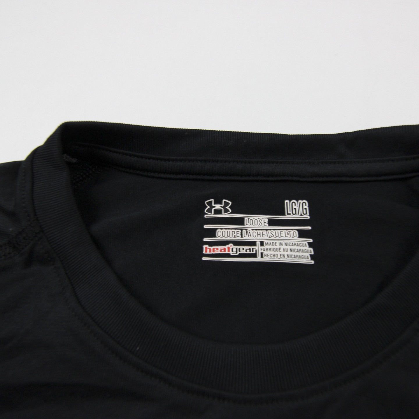 Under Armour HeatGear Short Sleeve Shirt Men's Black New without Tags L gallery