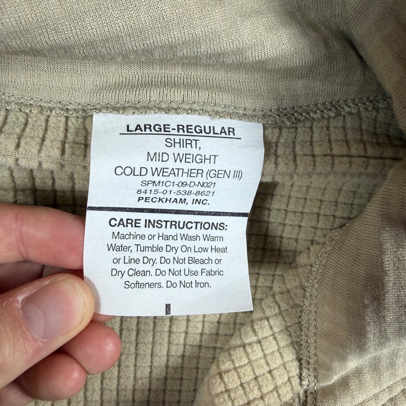 Peckham Pullover Shirt Mens Large 1/4 Zip ECWCS Gen III Tan Waffle Knit Thermal gallery