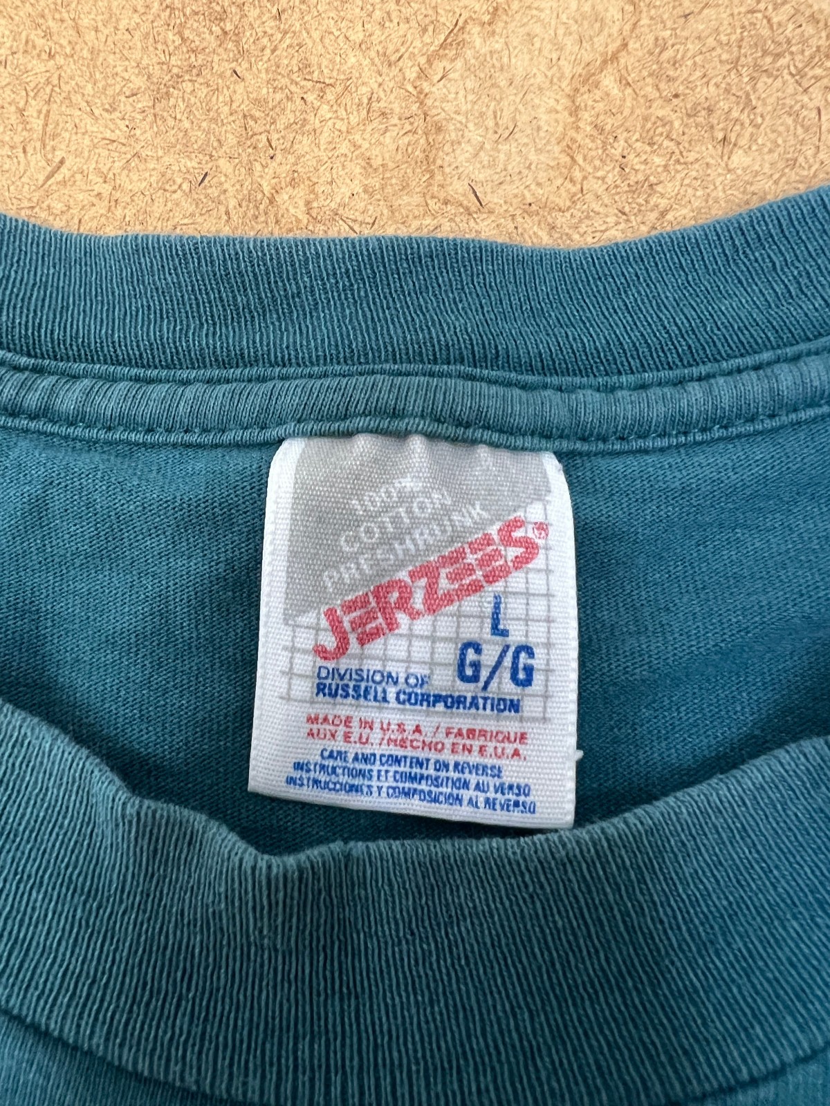 Vintage Jerzees Cape Cod Mermaid Shirt SIZE LARGE gallery