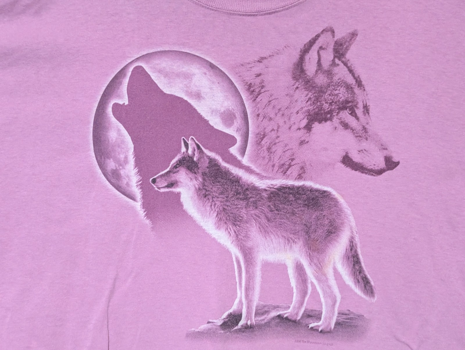 The Mountain Mens T-shirt Vintage Purple "Wolf Rising" Leather Tag XL #6437 gallery