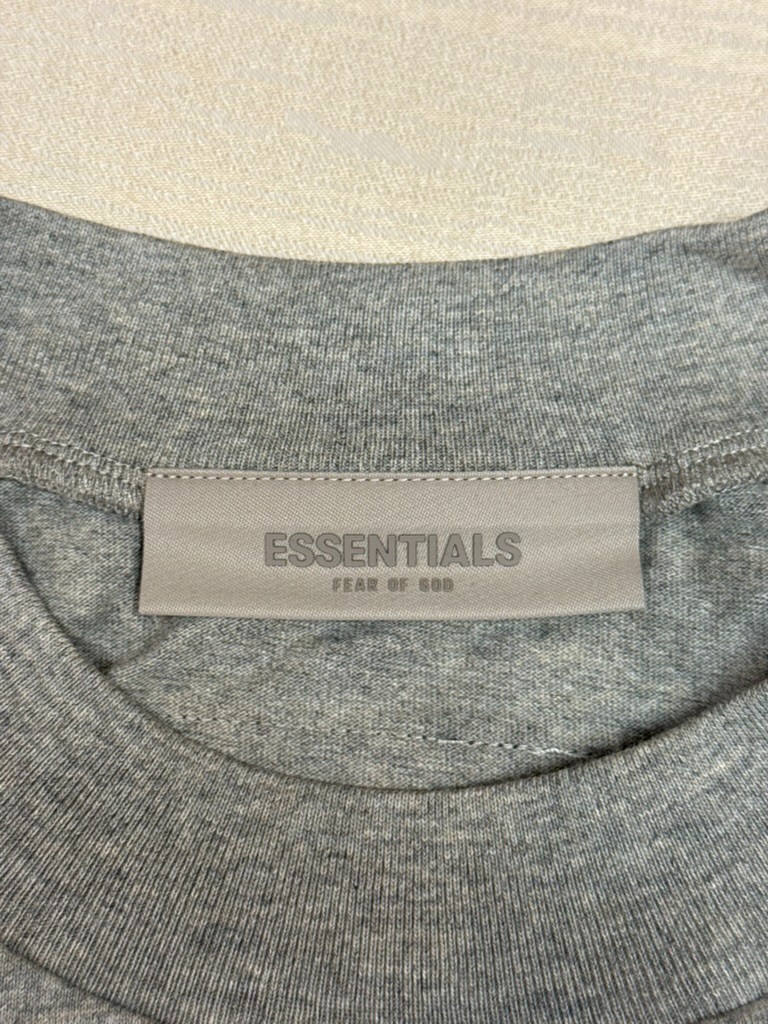 Fear of God Essentials Dark Oatmeal Gray T-Shirt SS22 100% Authentic gallery