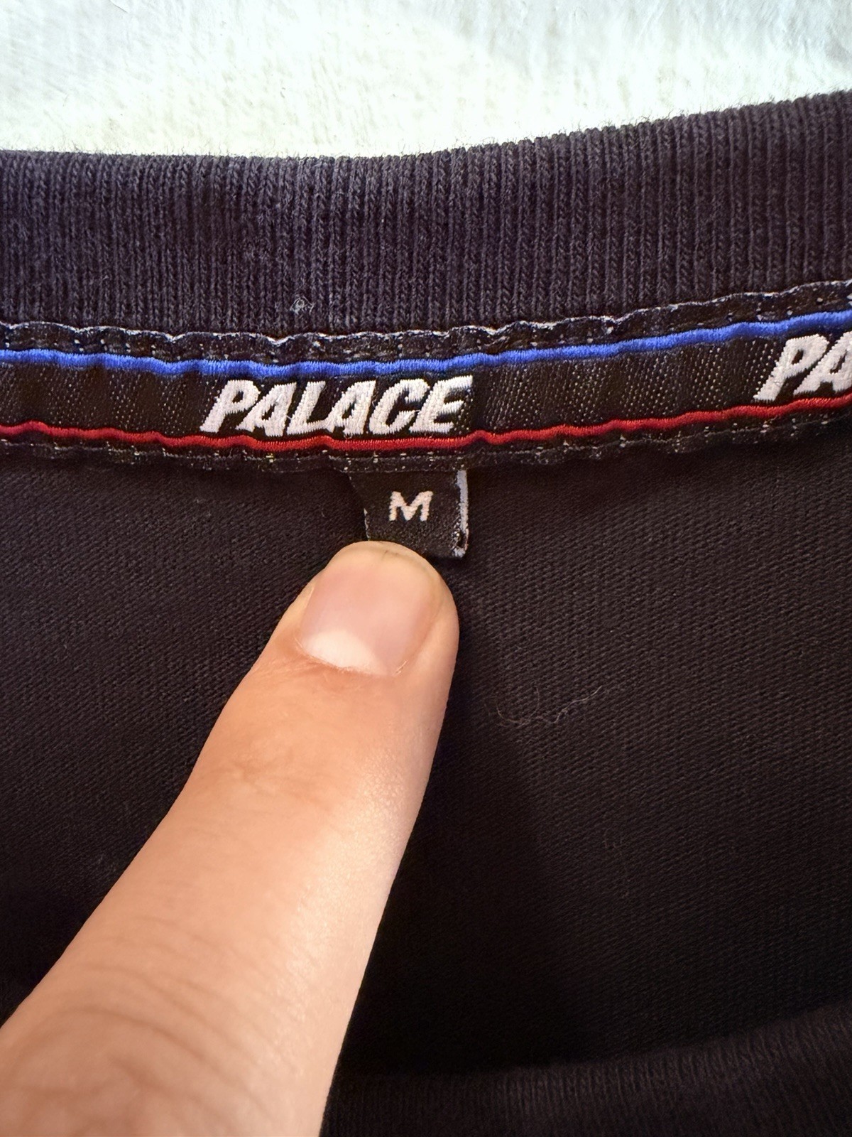 Palace Skateboards Black Spellout Logo Basically A T Shirt Men's M Short Sleeve gallery