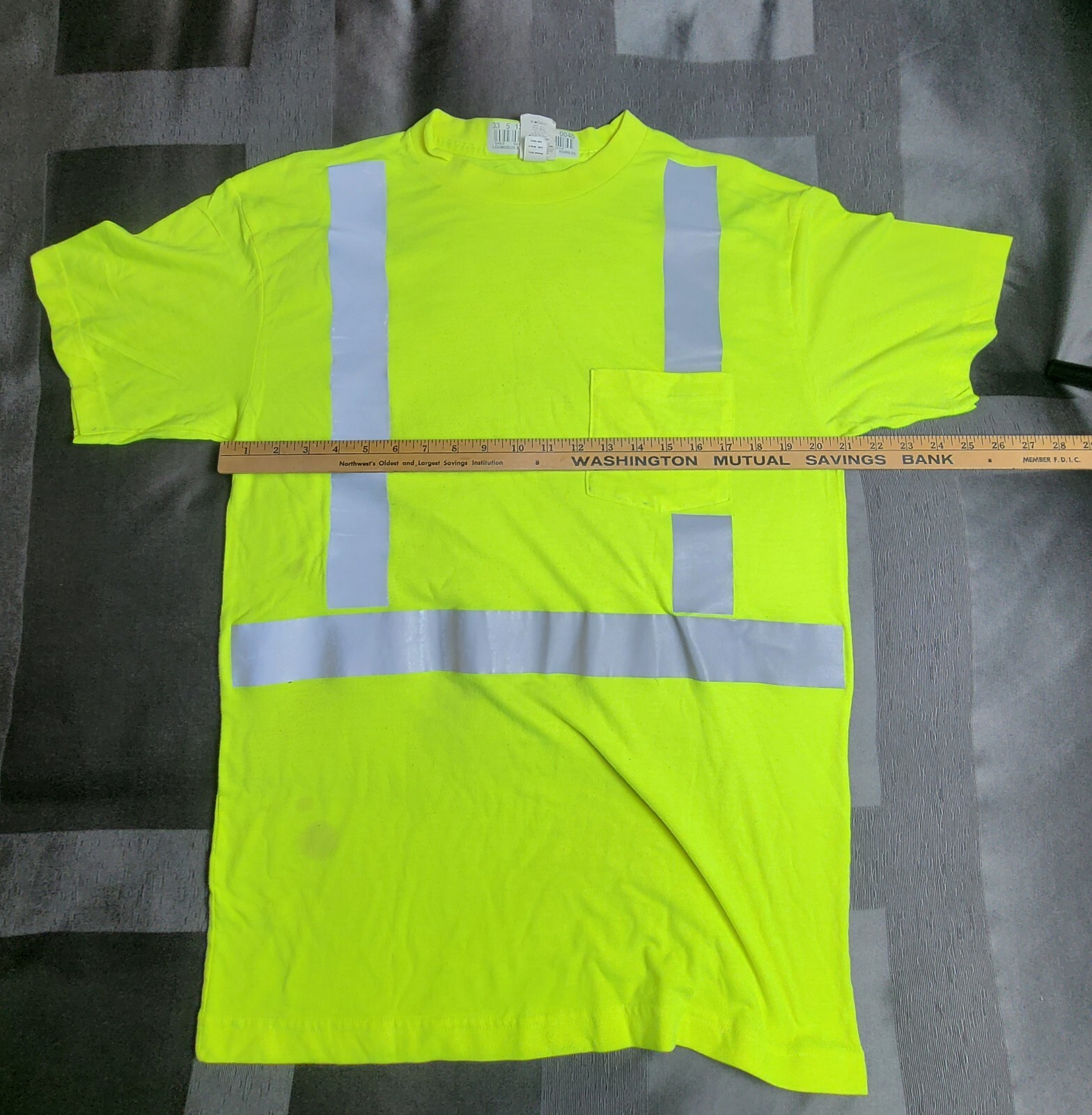 Industrial Grade Large-Tall Yellow High Vis T Shirt. Type R Class 2 gallery
