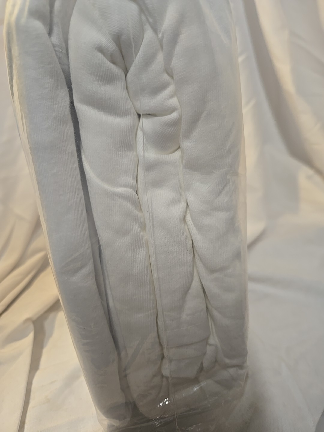 NEW 2012 Hanes 8pk Crew Neck Tagless ComfortSoft T-Shirts Mens White S/P (34-36) gallery