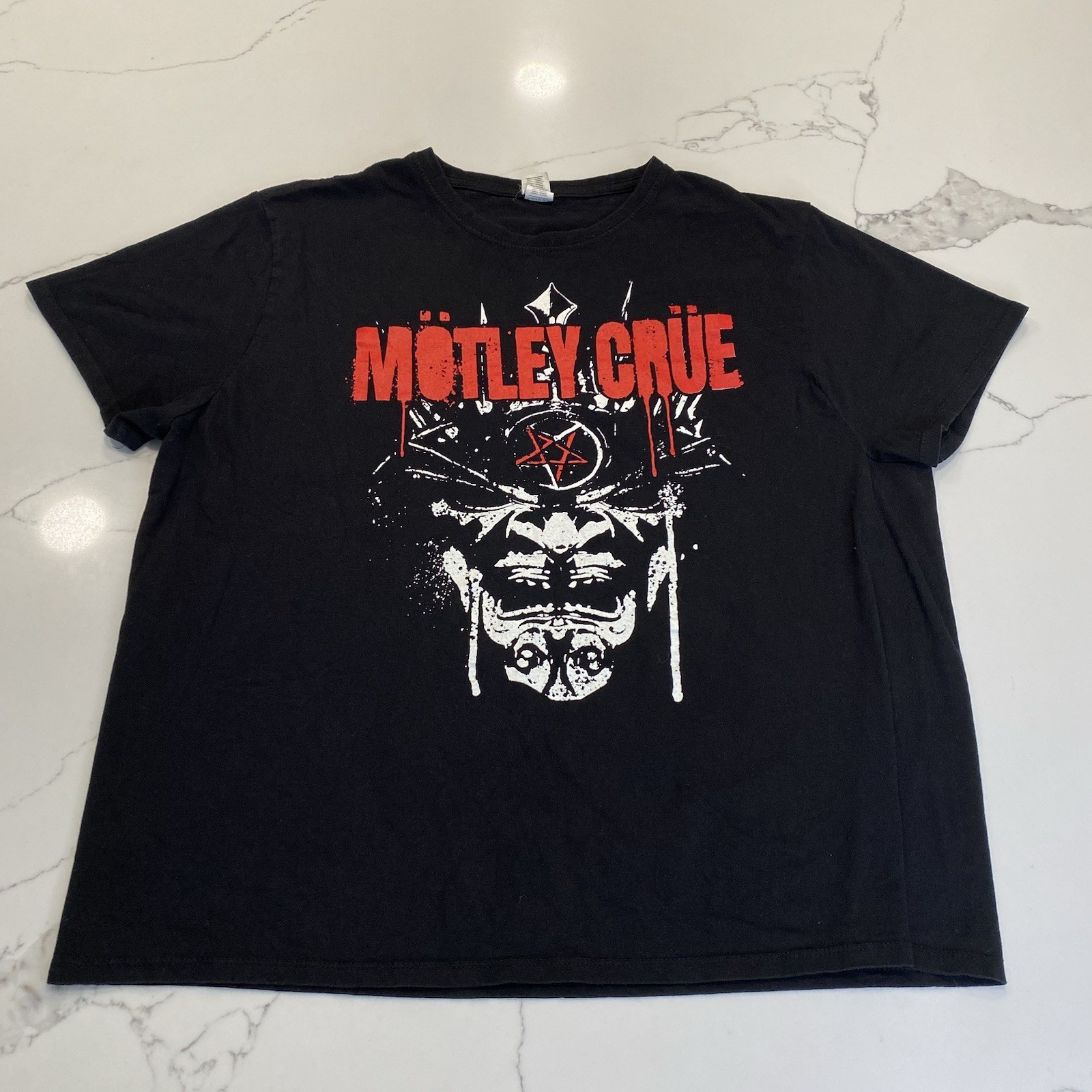 Montley Crue Concert T Shirt Adult XL Preshrunk Black Double Sided World Tour gallery