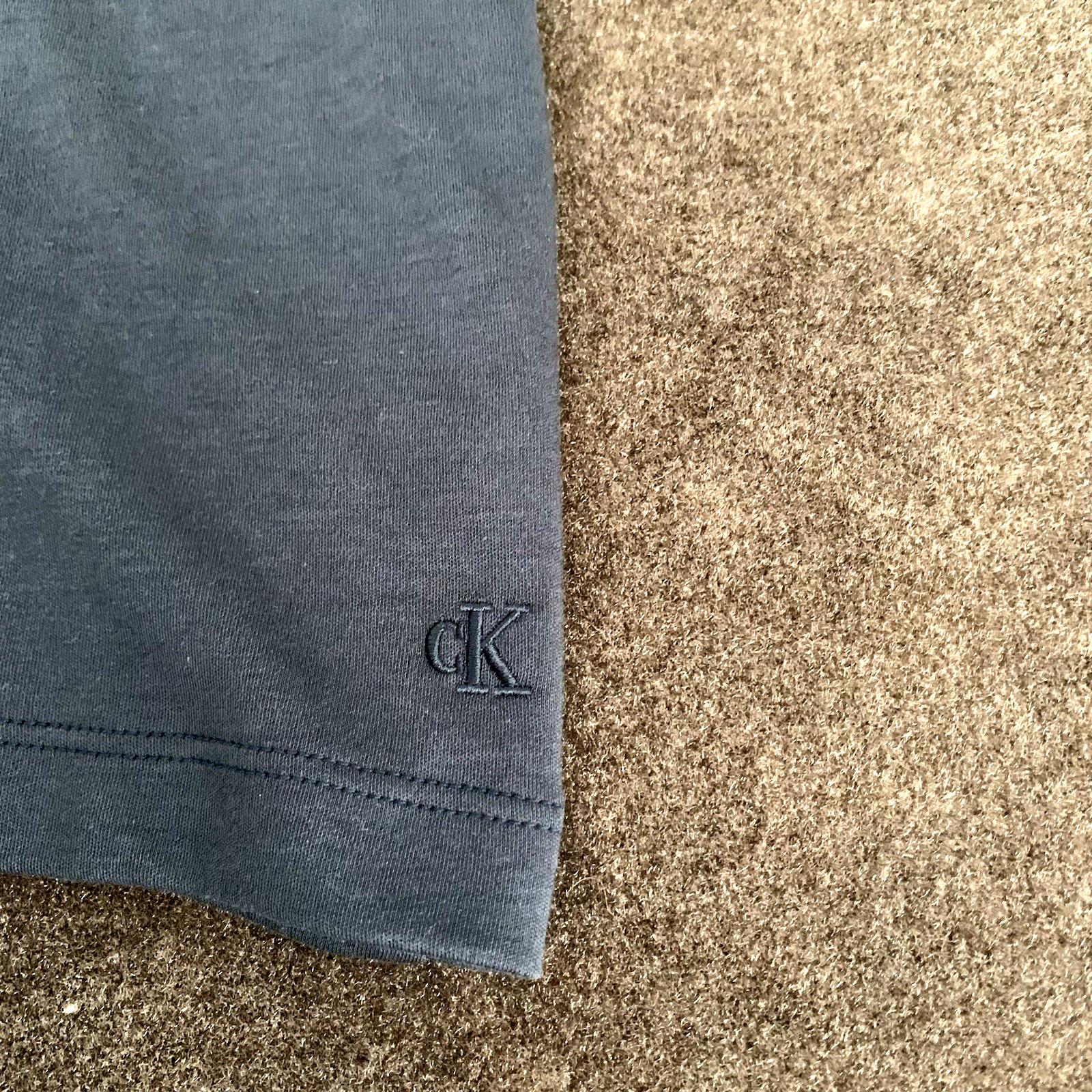 Calvin Klein Mens XL Short-Sleeve Supima Cotton Soft Interlock T-Shirt Ink Blue gallery