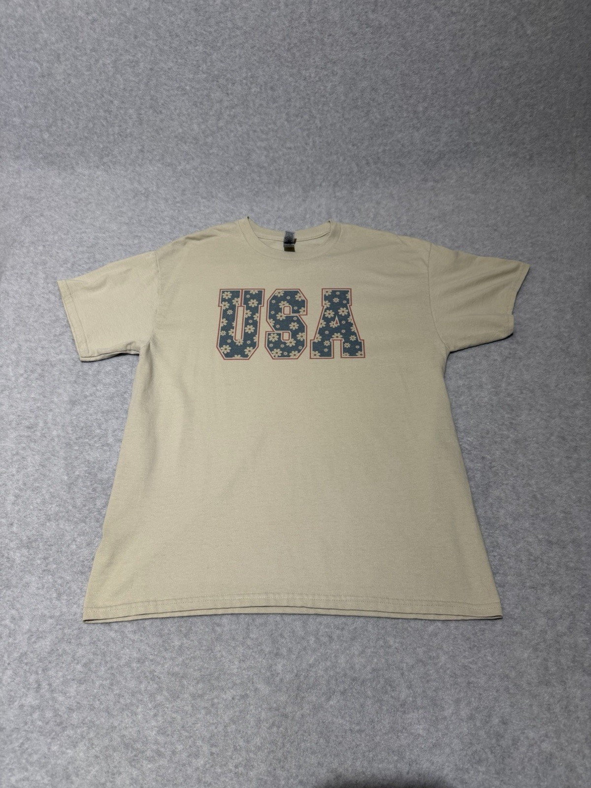 Gildan USA T-Shirt size L