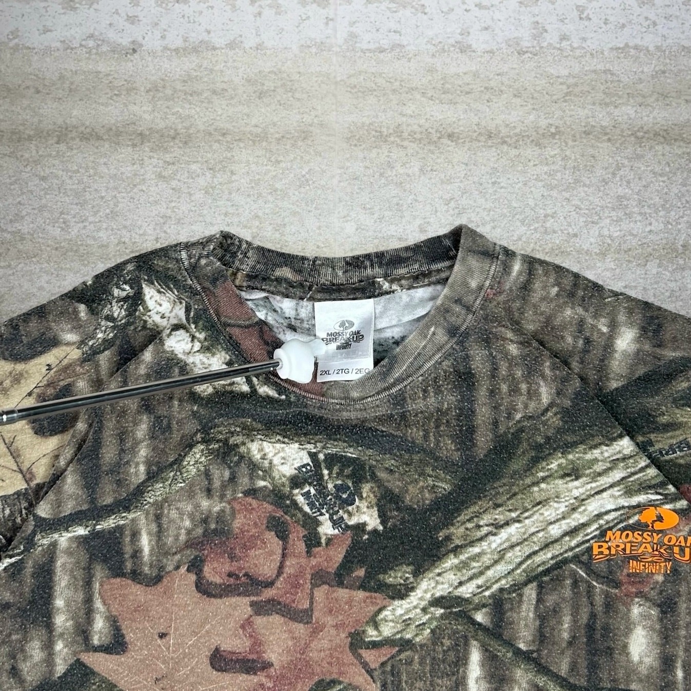 Vintage 90s Mossy Oak Hunting Camo Shirt Mens 2XL Short Sleeve Orange Logo gallery