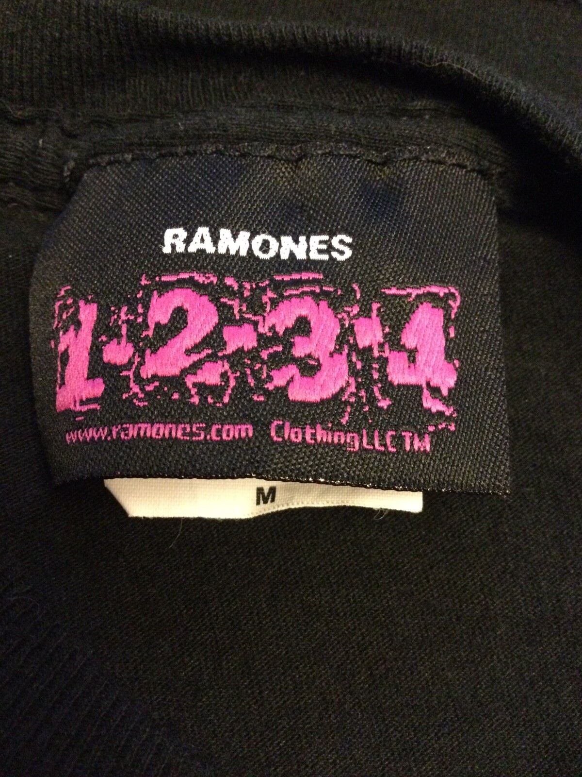 Ramones - 2008 Black Shirt. M. gallery