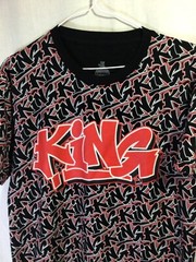 KING (Launder) Wrap around print Medium Polyester Blend T Shirt T11
