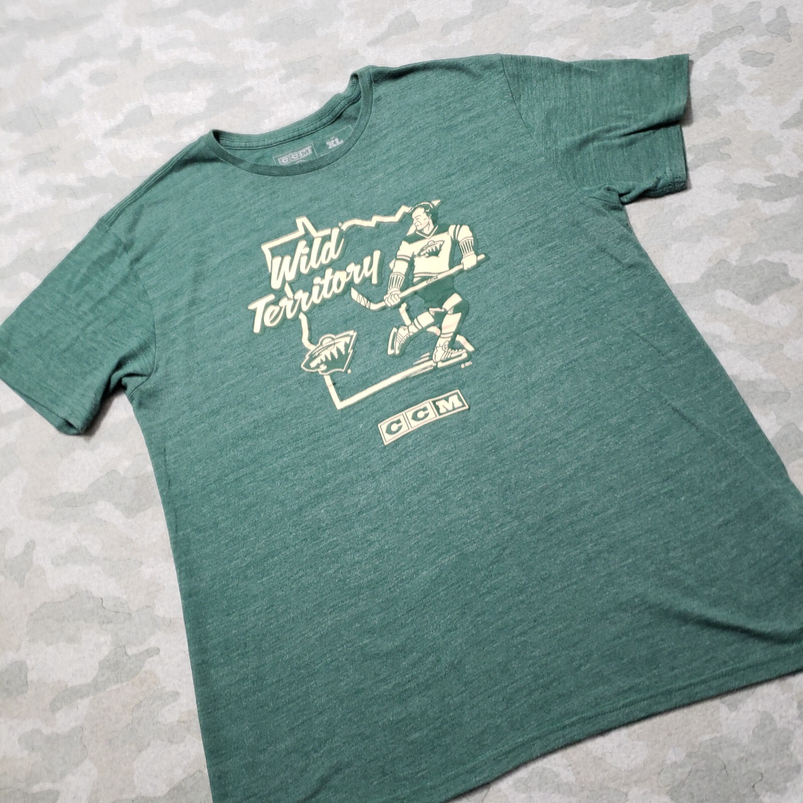 CCM Shirt Mens XL Green Wild Territory Athletic Equipment Short Sleeve gallery