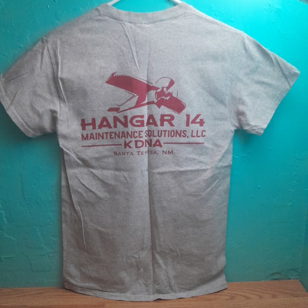 Lot Of 6 Santa Teresa, New Mexico Airport T Shirt “Hanger 18” Size Small