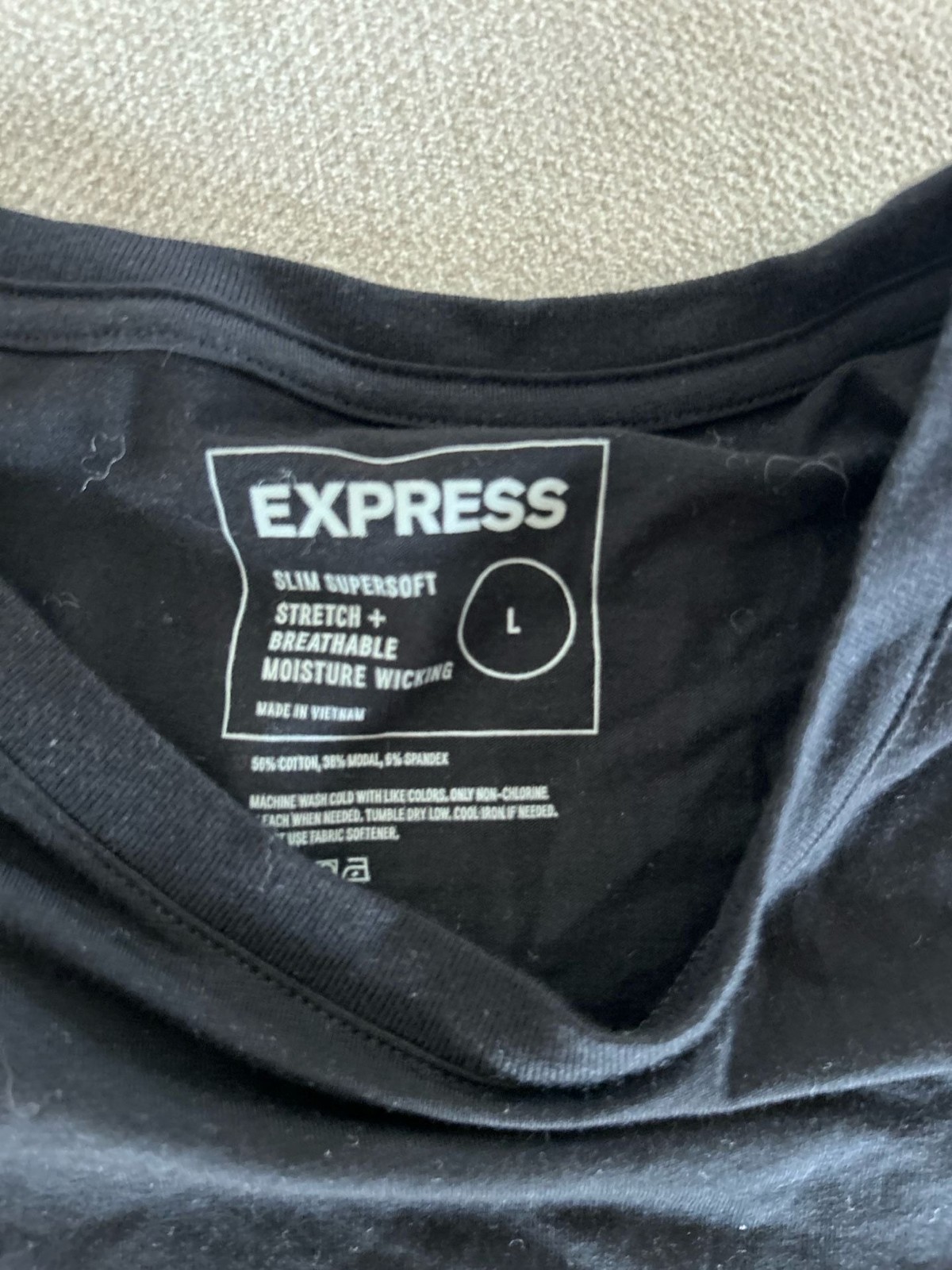 Express Men's Slim Supersoft Stretch + Moisture Wicking T-Shirt gallery