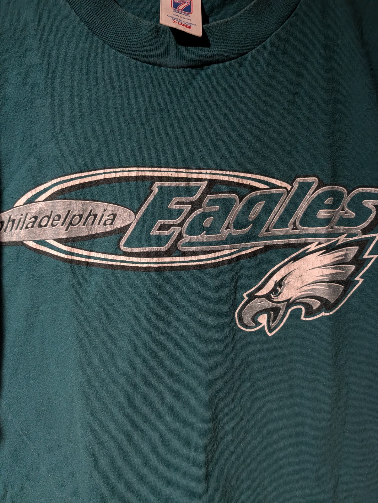 Philadelphia Eagles T-Shirt Spellout Script Logo Big Text NFL Mens X-Large VTG gallery
