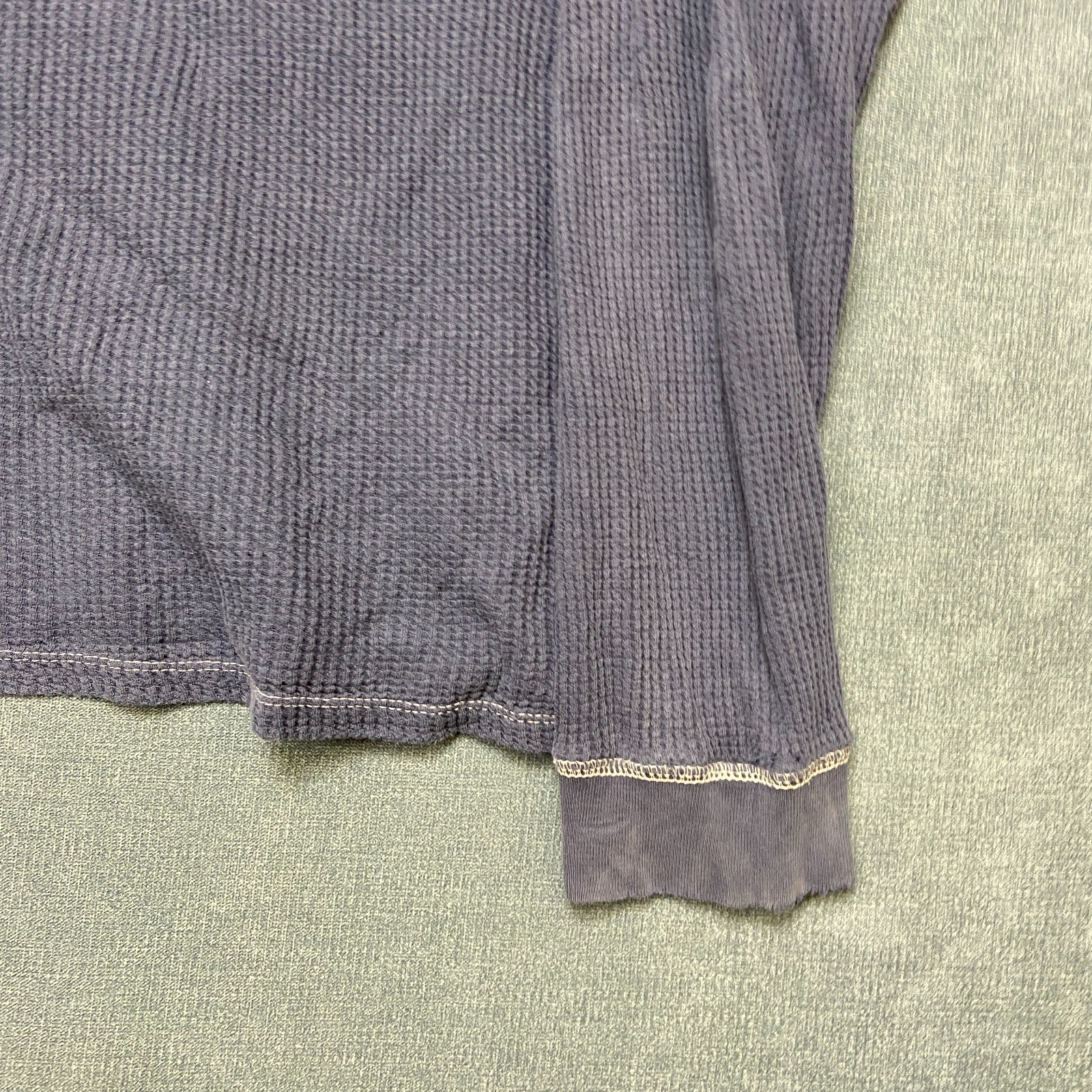 Vans Shirt Mens Medium Navy Blue Waffle-Knit Long Sleeve Round Neck Thermal Tee gallery