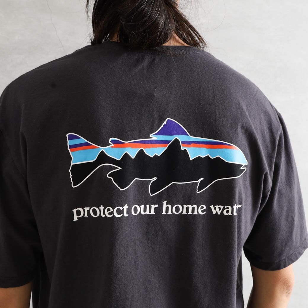 Patagonia - M's Home Water Trout Organic T-Shirt - Ink Black 37547 Small - NWT gallery