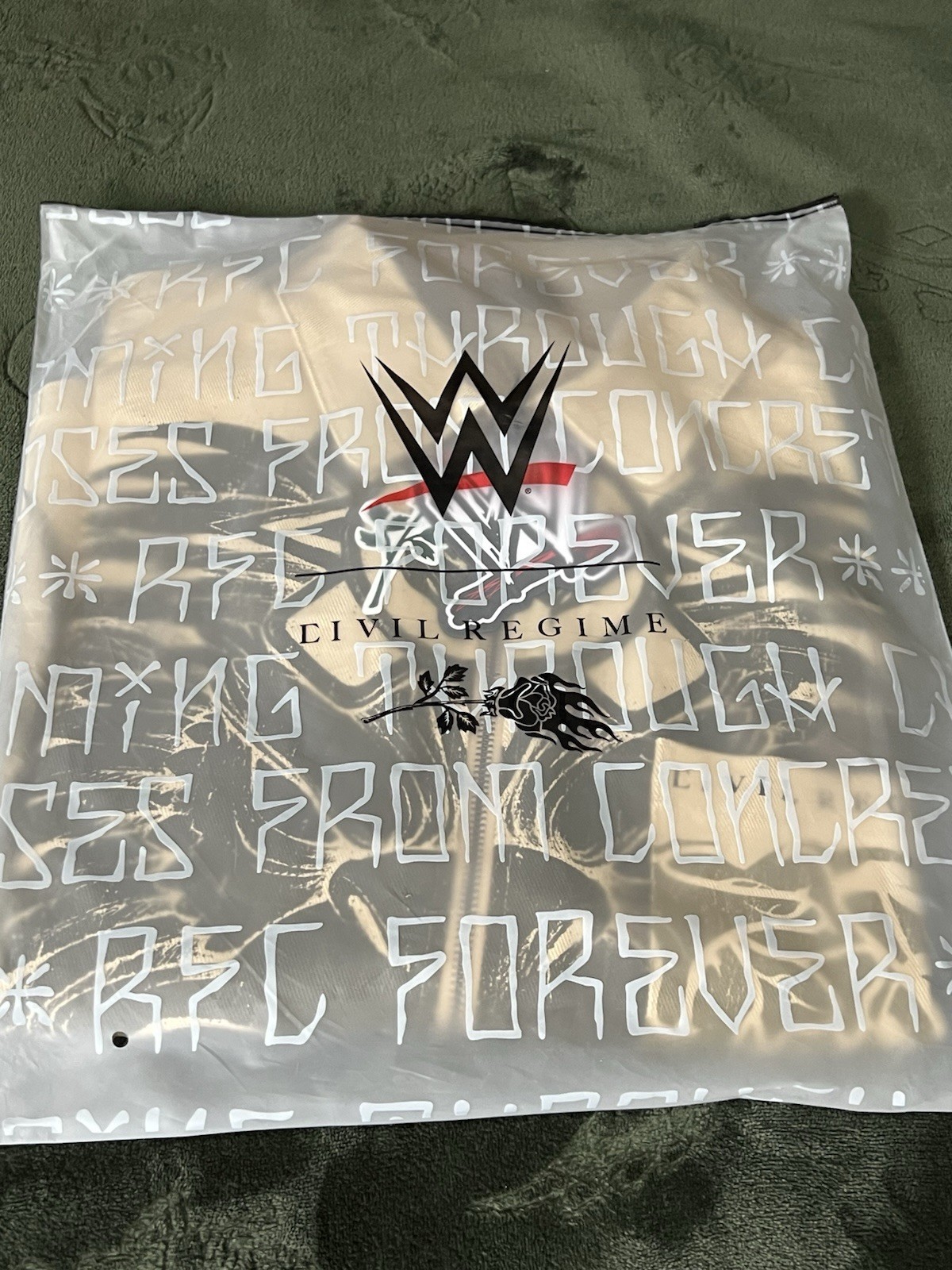 New Civil Regime x WWE - MYSTERIO AZTECA VINCE Long Sleeve Shirt - Size Large gallery