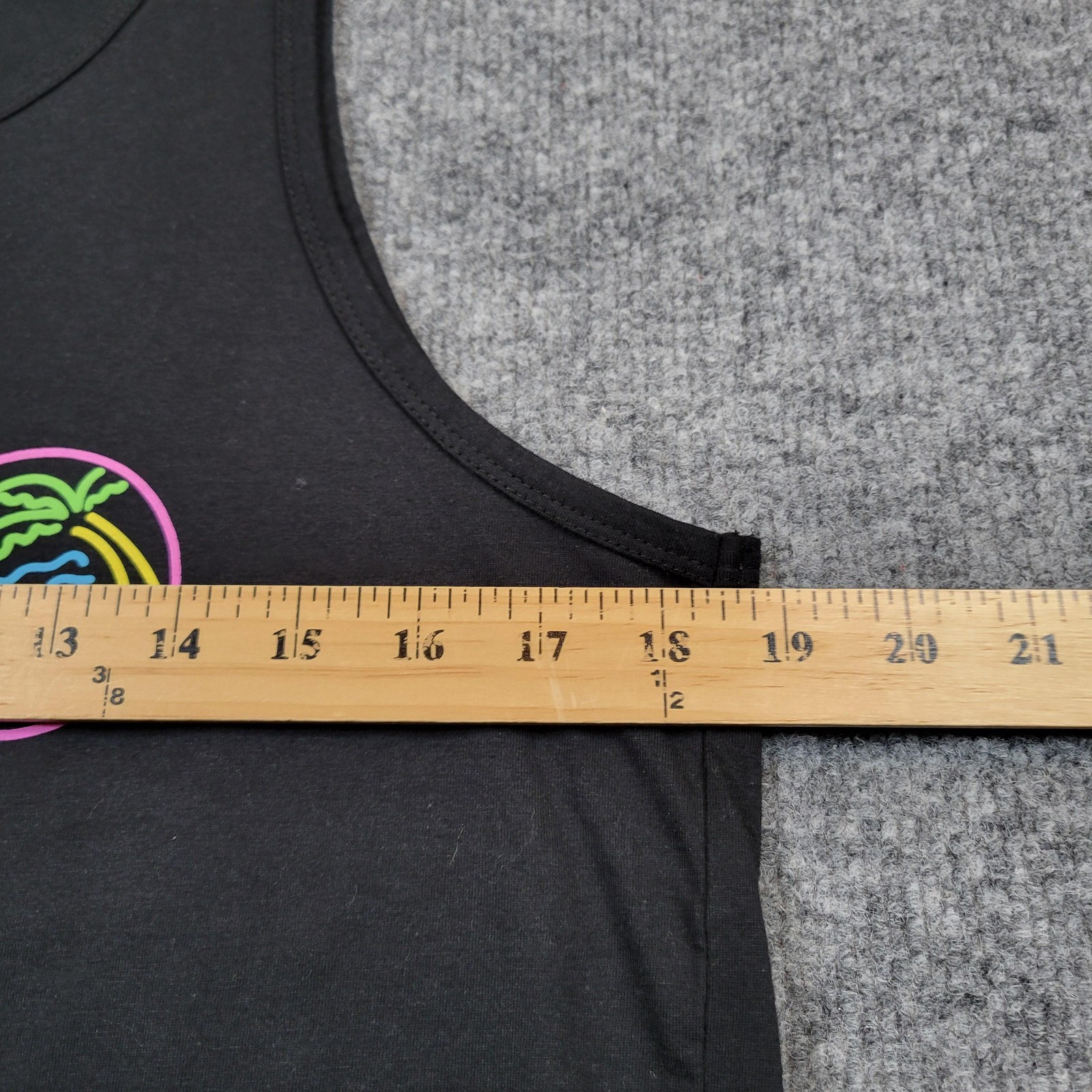 Chubbies Shirt Mens Small Black Neon Dream Tank Top Tropical Beach Graphic Tee gallery