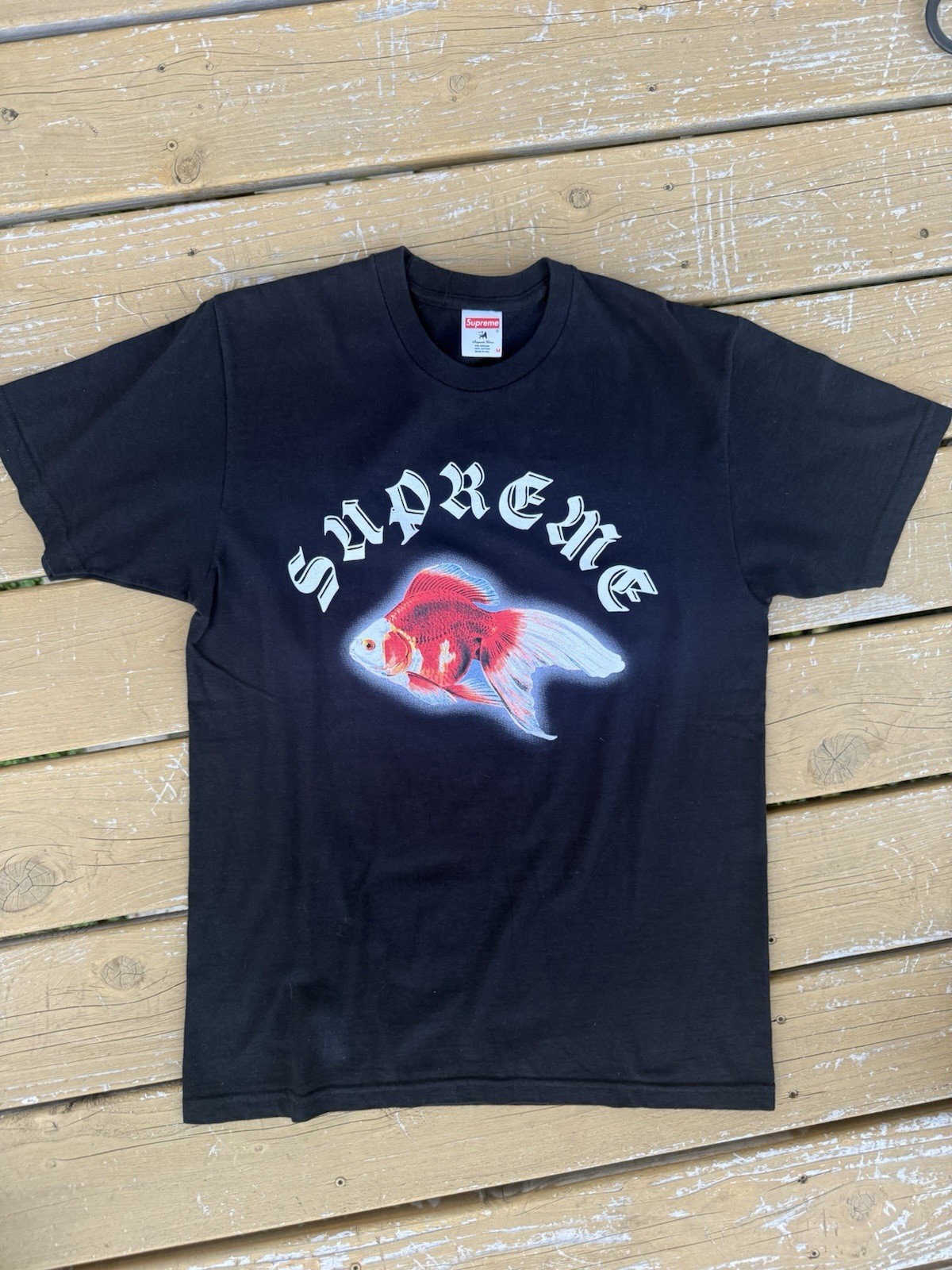 SS16 Supreme x Sasquatchfabrix Goldfish Tee Black size Medium Lightly Used gallery