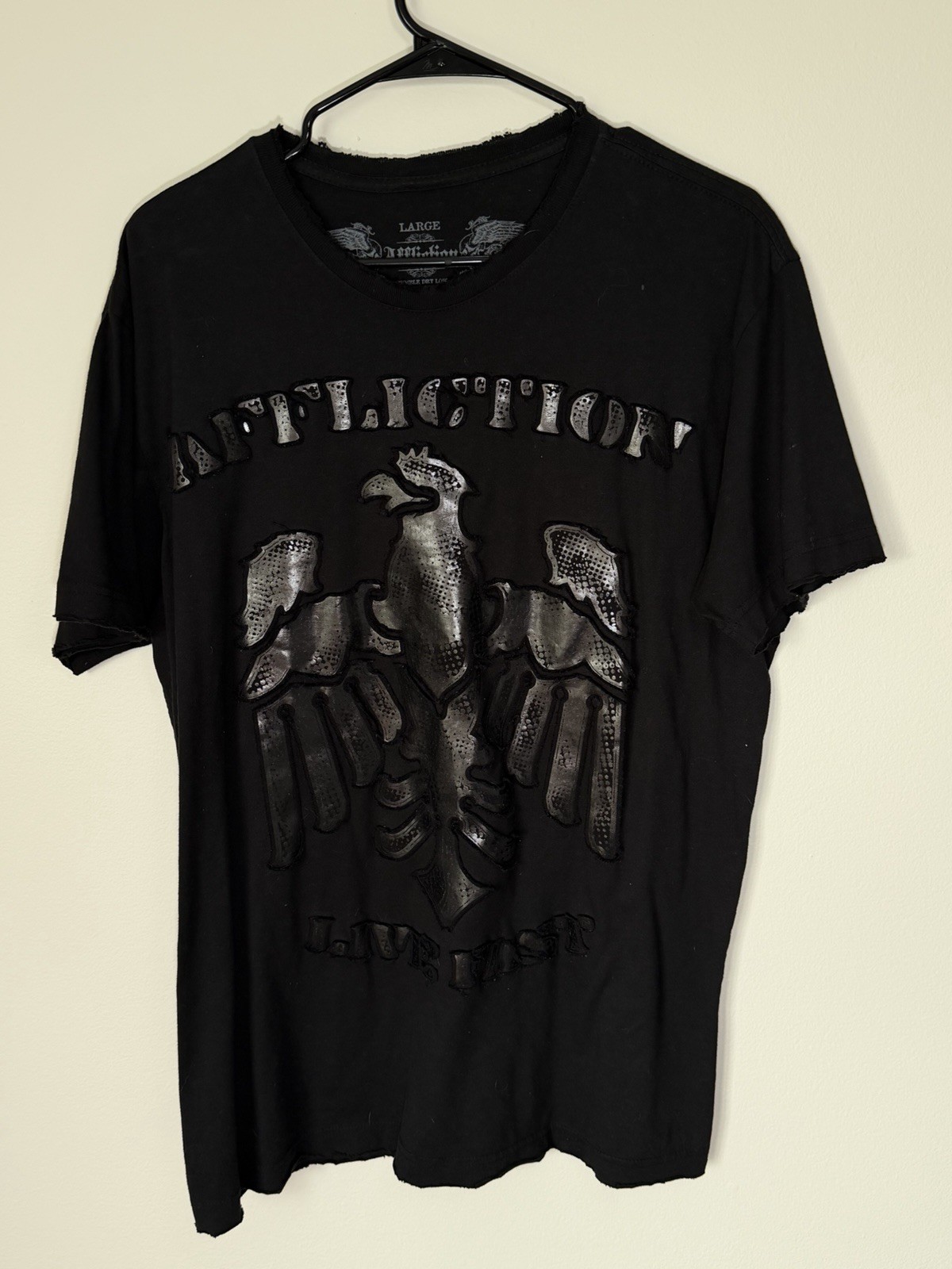 Affliction Men L Black Eagle Logo Graphic Print Short Sleeve T-Shirt